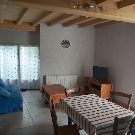 Jonzac-Gite-Lepuits Clion  Bagian luar foto